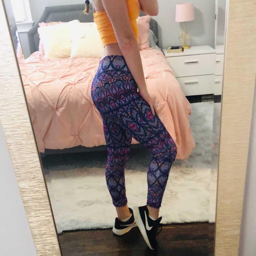 🌸Patterned Navy, Purple and Orange Yoga Pants🌸